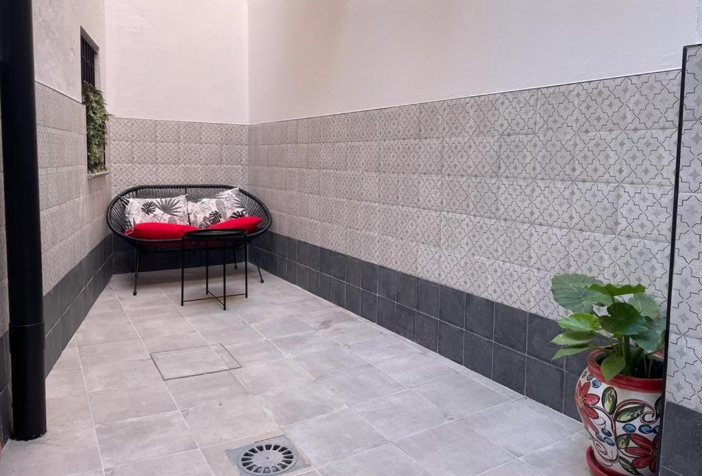 Apartamentos Sol Y Luna La Línea de la Concepción Εξωτερικό φωτογραφία
