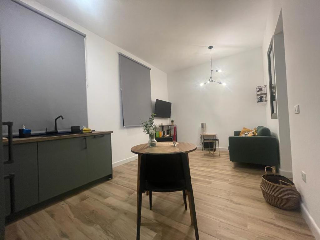 Apartamentos Sol Y Luna La Línea de la Concepción Εξωτερικό φωτογραφία