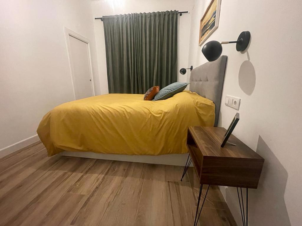 Apartamentos Sol Y Luna La Línea de la Concepción Εξωτερικό φωτογραφία